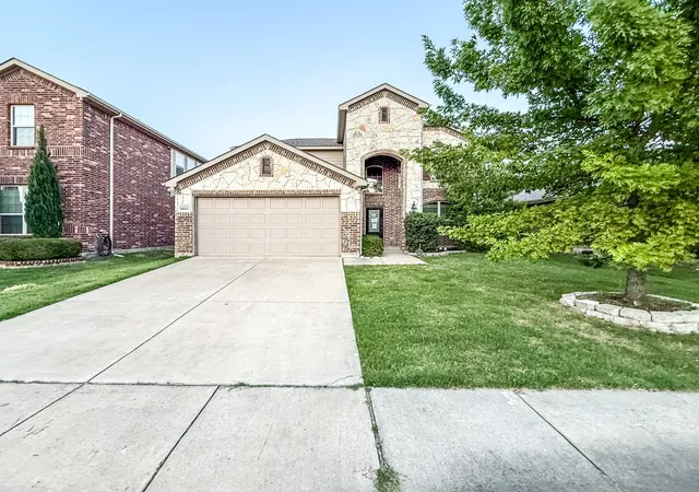 Photo 1 of Sale Pending at 11608 Aquilla Dr, Frisco, TX 75036 | MLS# 21343137 | Listing updated on 2026-08-26