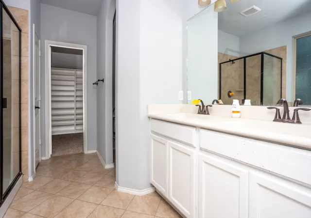 Photo 3 of Sale Pending at 11608 Aquilla Dr, Frisco, TX 75036 | MLS# 21343137 | Listing updated on 2026-08-26