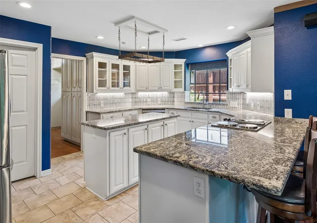 Photo 4 of Single family home for sale at 3412 Rockbrook Dr, Plano, TX 75074 | MLS# 21327523 | Listing updated on 2026-08-25