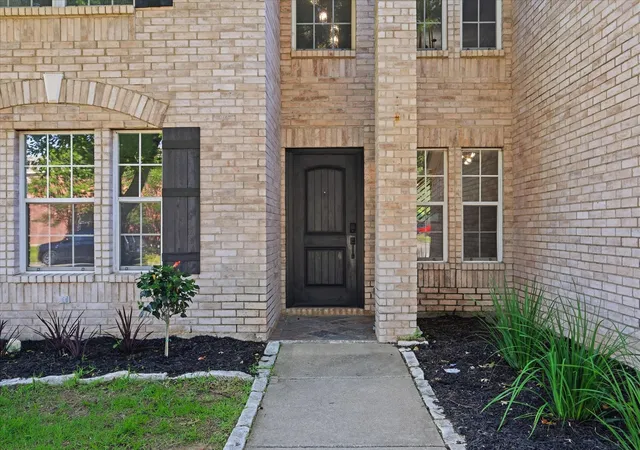 Photo 3 of Single family home for sale at 5644 Meadows Wy, North Richland Hills, TX 76180 | MLS# 21343307 | Listing updated on 2026-09-07