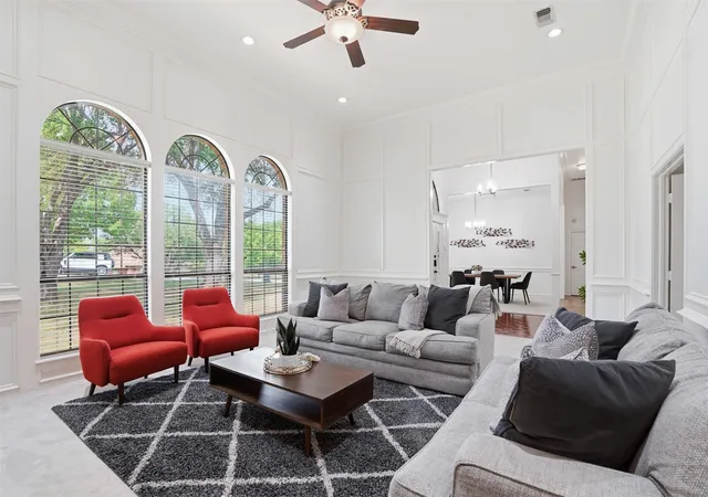 Photo 3 of Single family home for sale at 1363 Cross Timber Dr, Southlake, TX 76092 | MLS# 21343140 | Listing updated on 2026-08-20
