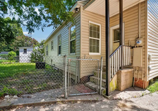 16th image of 250 E Fairview St, Shreveport, LA 71104 | MLS# 21342420