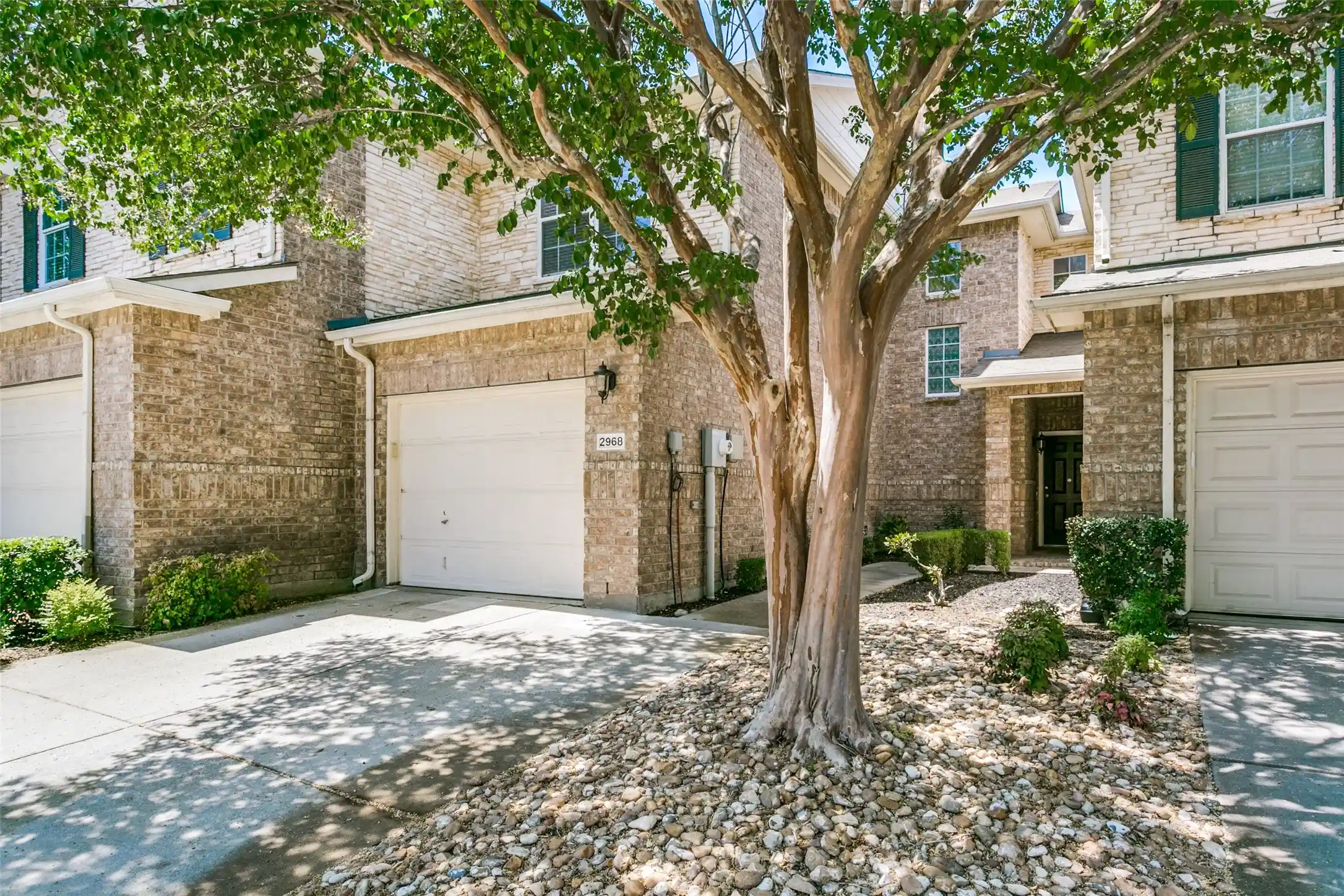 Townhouse for sale at 2968 Muirfield Dr, Lewisville, TX 75067 | MLS# 21341456