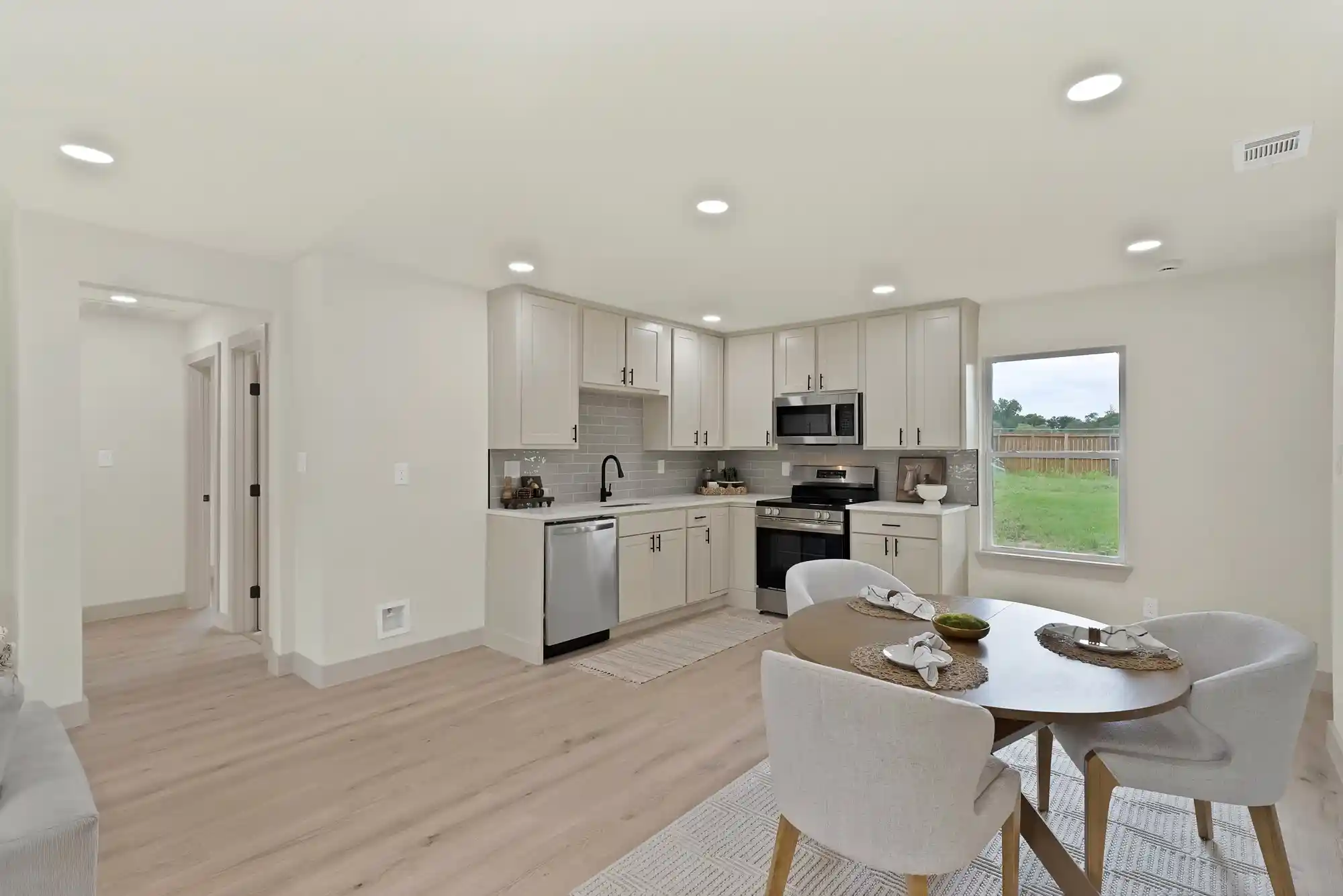 Photo 1 of Sale Pending at 6729 Wallis Rd, Fort Worth, TX 76135 | MLS# 21343077 | Listing updated on 2026-10-08