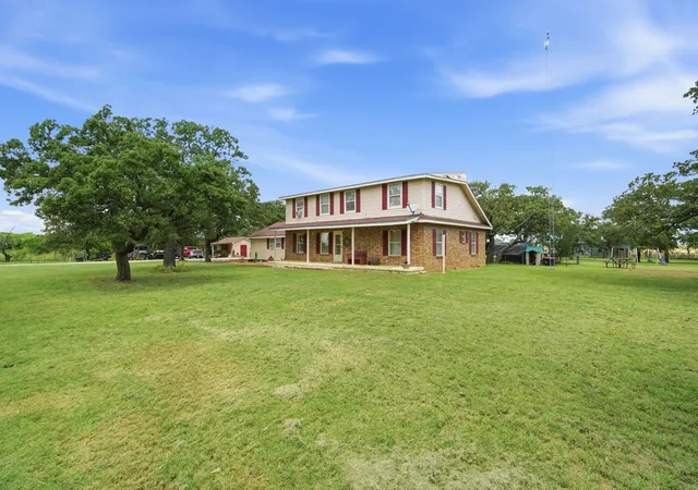 Photo 3 of Single family home for sale at 618 Hwy 2731, Rising Star, TX 76471 | MLS# 21343264 | Listing updated on 2026-09-03