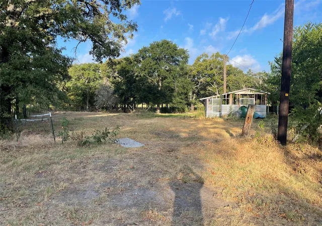 Photo 4 of Single family home for sale at 600 Vz County Road 2436, Mabank, TX 75147 | MLS# 21342877 | Listing updated on 2026-09-16