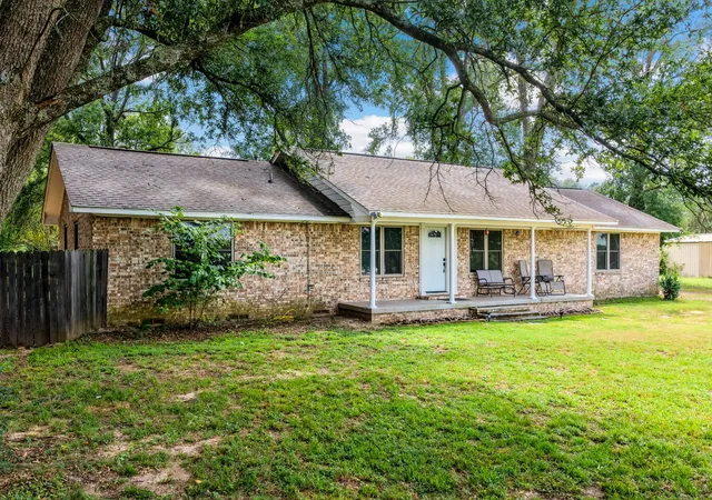 Photo 2 of Single family home for sale at 3259 Fm 557, Pittsburg, TX 75686 | MLS# 21342240 | Listing updated on 2026-08-06