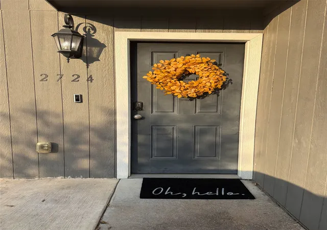 Photo 1 of Single family home for sale at 2724 Sarah St, Waco, TX 76706 | MLS# 21342470 | Listing updated on 2026-10-07