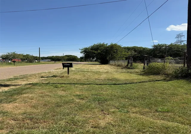 Photo 2 of Land for sale at 4717 Thomas Acres Rd, Joshua, TX 76058 | MLS# 21343488 | Listing updated on 2026-08-14