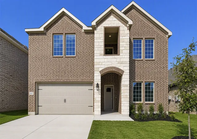 Photo 2 of Single family home for sale at 4825 Silver Touch Rd, Aubrey, TX 76227 | MLS# 21343758 | Listing updated on 2026-10-06