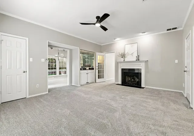 Photo 3 of Single family home for sale at 2520 Bear Haven Dr, Grapevine, TX 76051 | MLS# 21341543 | Listing updated on 2026-09-26
