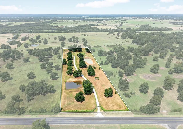 Photo 2 of Land for sale at Tbd Us Hwy 377, Whitesboro, TX 76273 | MLS# 21343473 | Listing updated on 2026-08-19