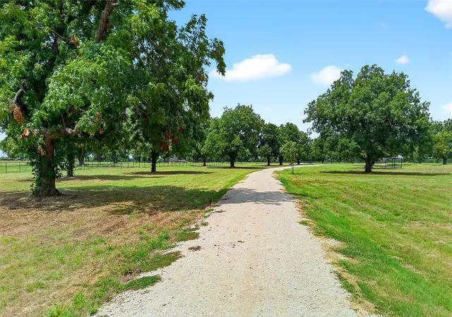 Photo 3 of Land for sale at Tbd Us Hwy 377, Whitesboro, TX 76273 | MLS# 21343473 | Listing updated on 2026-10-02
