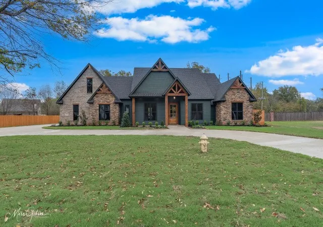 1st image of 166 Lakewood Point Dr, Bossier City, LA 71111 | MLS# 21342619