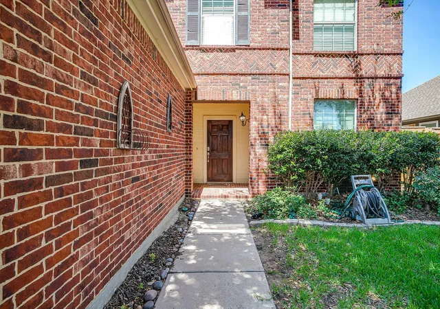 Photo 3 of Single family home for sale at 7004 Alcala, Grand Prairie, TX 75054 | MLS# 21336633 | Listing updated on 2026-08-21