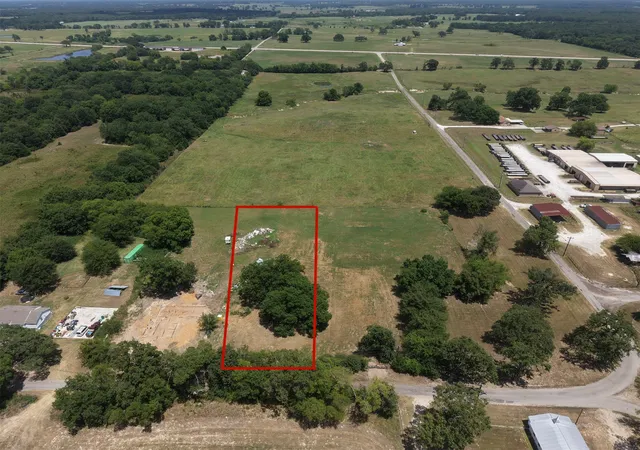 Photo 1 of Land for sale at 1195 Rs County Road 1301 Road, Emory, TX 75440 | MLS# 21343607 | Listing updated on 2026-09-15