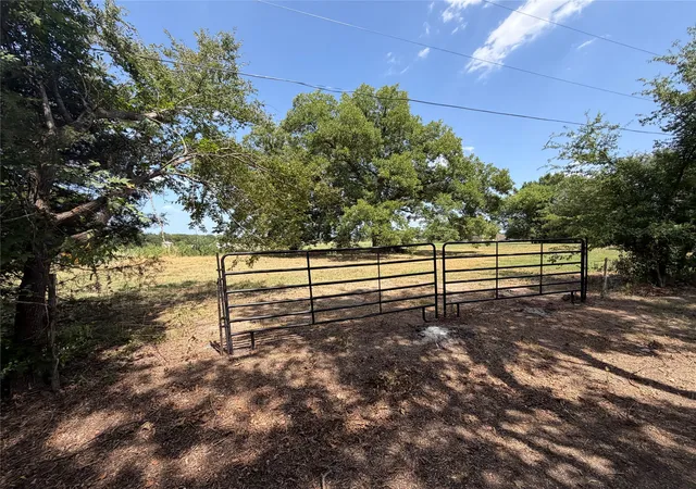 Photo 2 of Land for sale at 1195 Rs County Road 1301 Road, Emory, TX 75440 | MLS# 21343607 | Listing updated on 2026-09-15