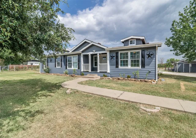 Photo 1 of Single family home for sale at 6036 Quail Ct, Terrell, TX 75160 | MLS# 21342501 | Listing updated on 2026-10-06