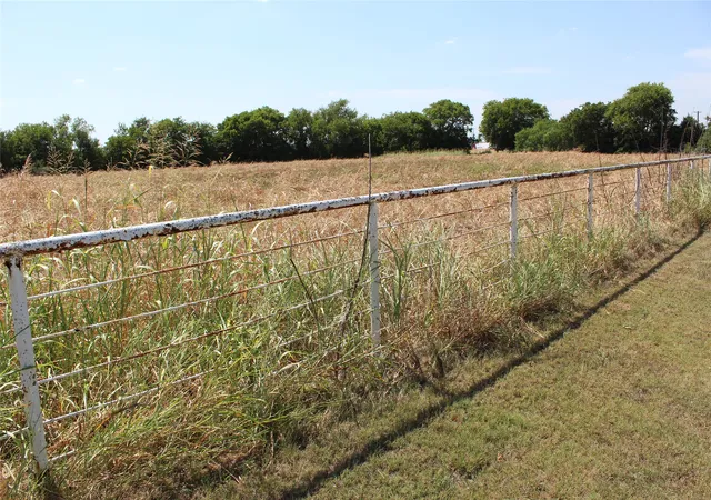 Photo 1 of Sale Pending at Tbd Thomas J Egan Rd, Krum, TX 76249 | MLS# 21343445 | Listing updated on 2026-08-31