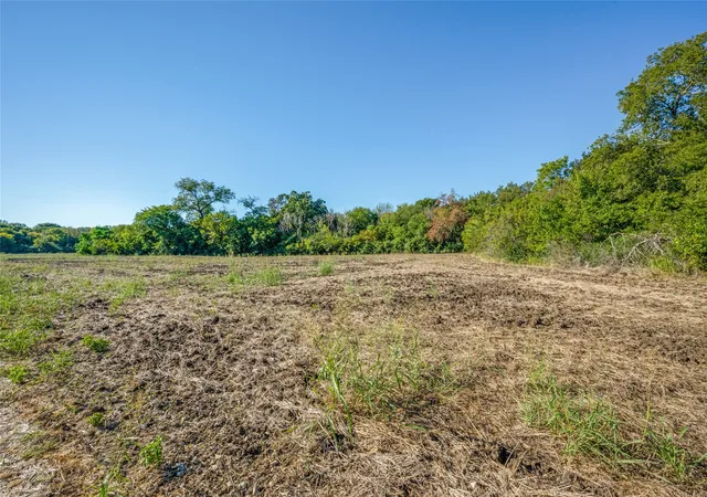 Photo 3 of Land for sale at Tbd 28 Acres Thomas J Egan Rd, Krum, TX 76249 | MLS# 21343641 | Listing updated on 2026-08-10