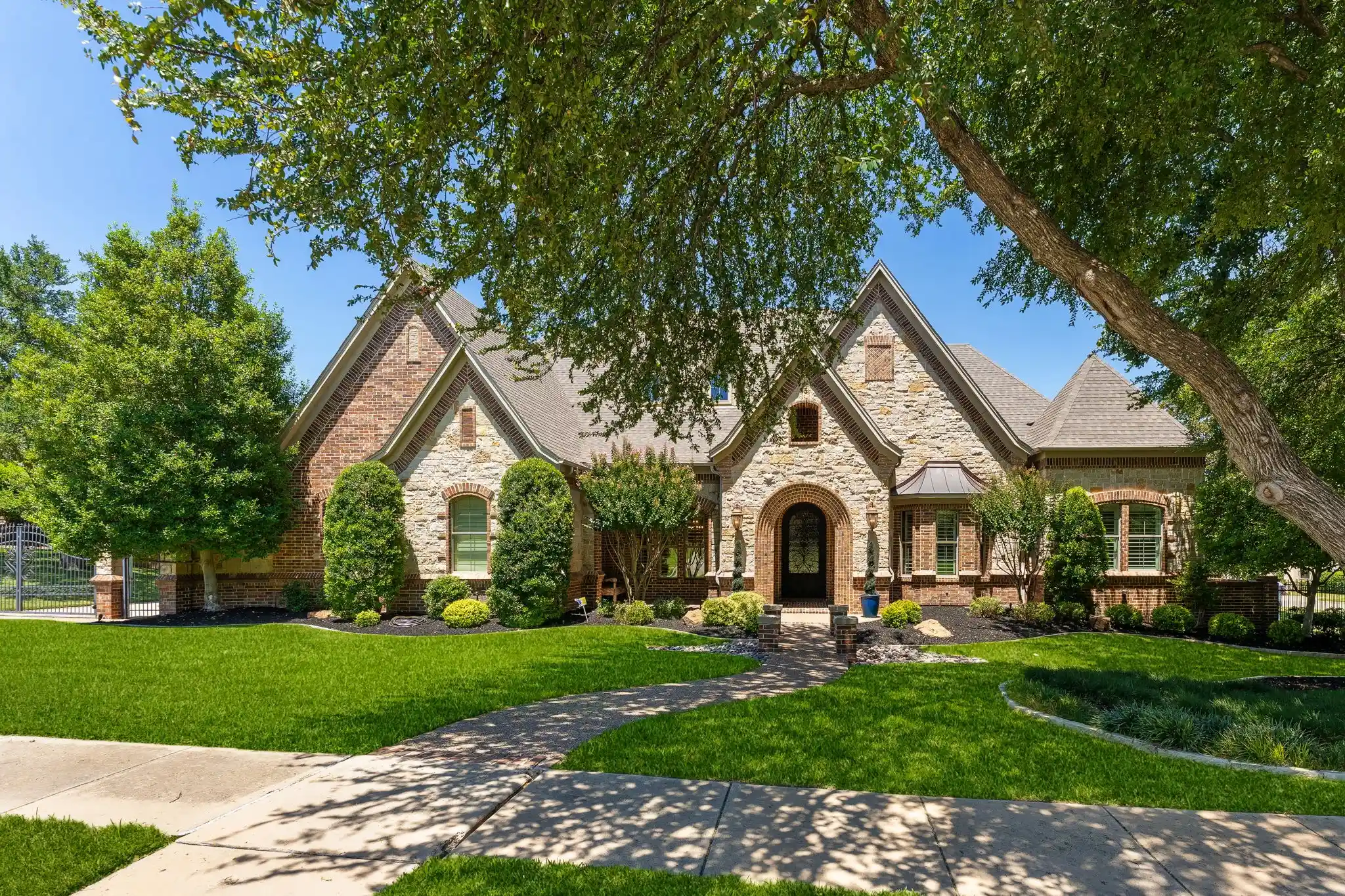 Photo 1 of Mansion for sale at 2409 Spyglass Ct, Keller, TX 76248 | MLS# 21339558 | Listing updated on 2026-10-26