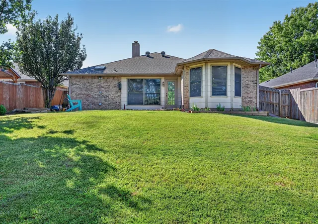 33rd image of 2103 Meadowview Dr, Corinth, TX 76210 | MLS# 21330447