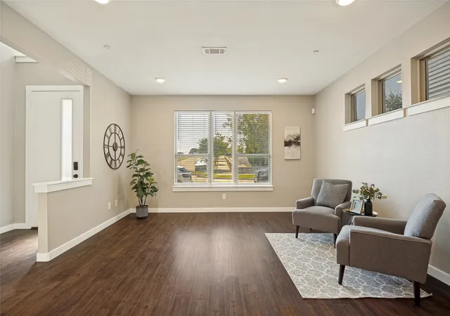 Photo 1 of Townhouse for sale at 424 Texas Dr, Plano, TX 75075 | MLS# 21343804 | Listing updated on 2026-08-27