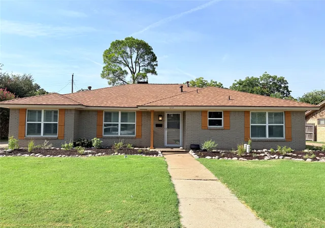 Photo 1 of Sale Pending at 1210 Weathered St, Irving, TX 75062 | MLS# 21337745 | Listing updated on 2026-09-01