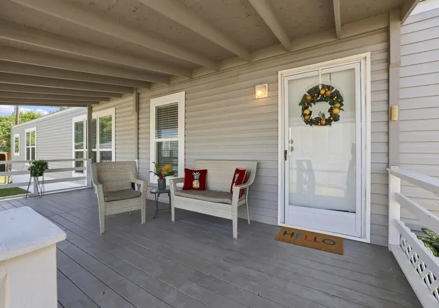 Photo 1 of Sale Pending at 128 Valerie Ln, Knollwood, TX 75092 | MLS# 21343112 | Listing updated on 2026-09-29