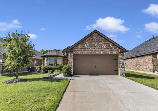 Photo 1 of Single family home for sale at 3109 Frio Rd, Little Elm, TX 75068 | MLS# 21344224 | Listing updated on 2026-08-16