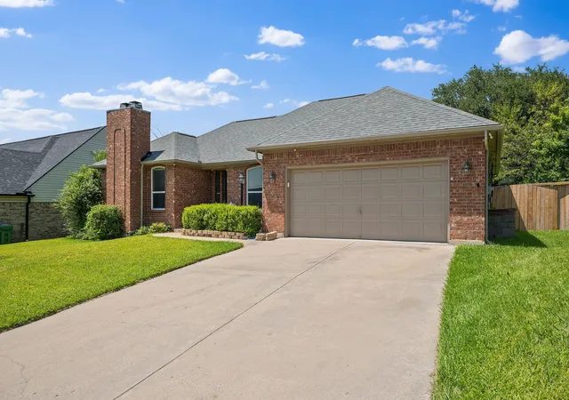 Photo 2 of Single family home for sale at 6705 Fair Oaks Dr, North Richland Hills, TX 76182 | MLS# 21344272 | Listing updated on 2026-08-21