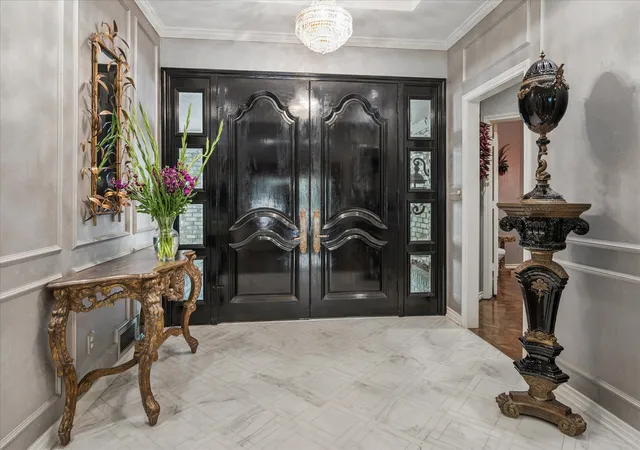 Photo 3 of Single family home for sale at 7276 Lupton Cir, Dallas, TX 75225 | MLS# 21342041 | Listing updated on 2026-08-18