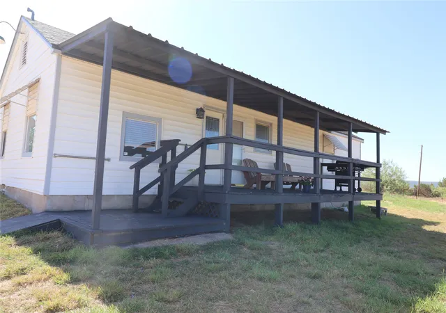 Photo 2 of Single family home for sale at 901 Iberis Rd S, Abilene, TX 79606 | MLS# 21340267 | Listing updated on 2026-08-10