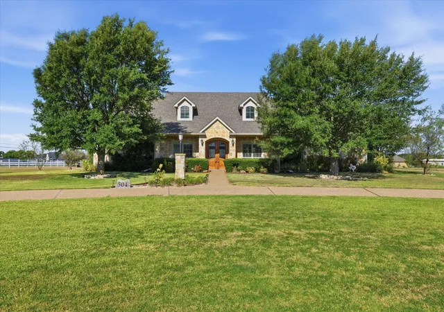Photo 1 of Single family home for sale at 504 Casa Del Rancho Rd, Lorena, TX 76655 | MLS# 21343277 | Listing updated on 2026-08-18