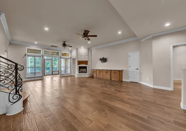 Photo 3 of Single family home for sale at 3809 Sumner Ct, Sherman, TX 75090 | MLS# 21327291 | Listing updated on 2026-10-07