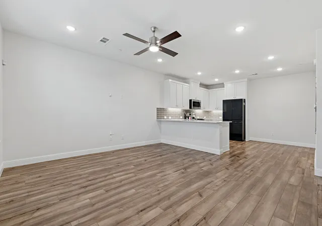 Photo 3 of Townhouse for sale at 4425 Union St, North Richland Hills, TX 76180 | MLS# 21339609 | Listing updated on 2026-09-02