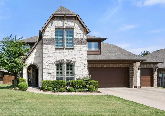 Photo 1 of Single family home for sale at 117 Hurstwood Ct, Anna, TX 75409 | MLS# 21344565 | Listing updated on 2026-08-31