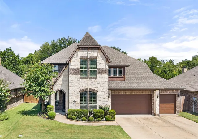 Photo 3 of Single family home for sale at 117 Hurstwood Ct, Anna, TX 75409 | MLS# 21344565 | Listing updated on 2026-08-31