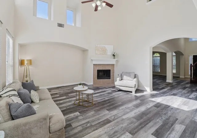 4th image of 6207 Weaver Dr, Arlington, TX 76001 | MLS# 21344611