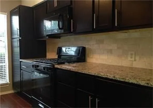 11th image of 15816 El Estado Dr, Dallas, TX 75248 | MLS# 21340904