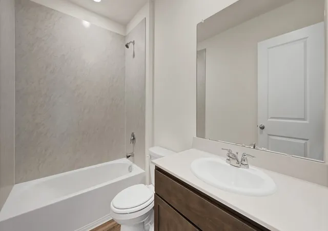 Photo 3 of Sale Pending at 4012 Ripplewood Dr, Lindale, TX 75771 | MLS# 21344751 | Listing updated on 2026-08-18