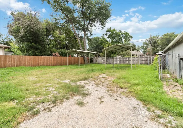 22nd image of 5524 Junius St, Dallas, TX 75214 | MLS# 21341584