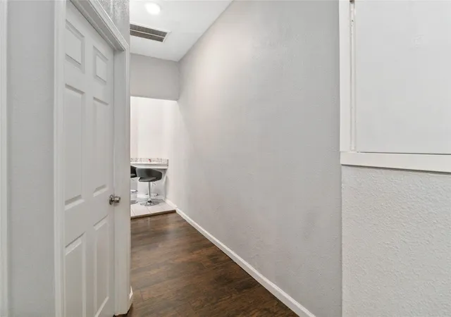 4th image of 5524 Junius St, Dallas, TX 75214 | MLS# 21341584
