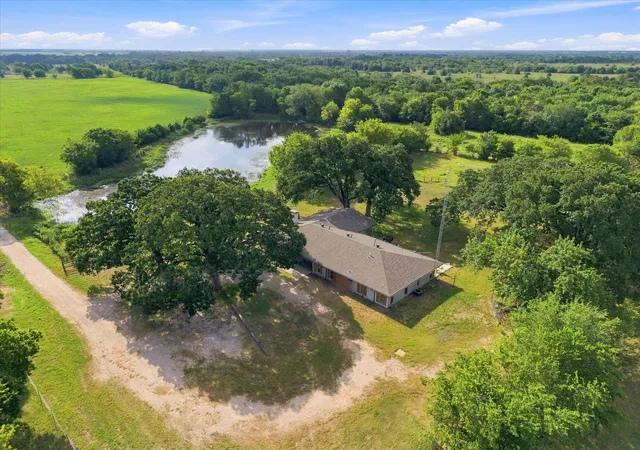 Photo 1 of Single family home for sale at 1131 Vz Cr 3815, Wills Point, TX 75169 | MLS# 21344064 | Listing updated on 2026-09-01