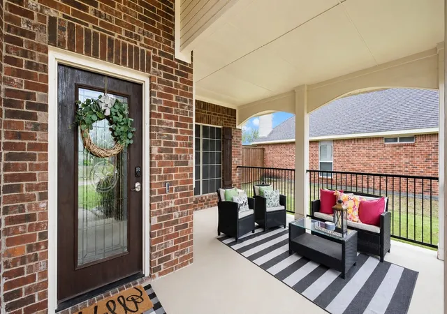 Photo 2 of Sale Pending at 238 Country View Ln, Crandall, TX 75114 | MLS# 21344130 | Listing updated on 2026-09-02