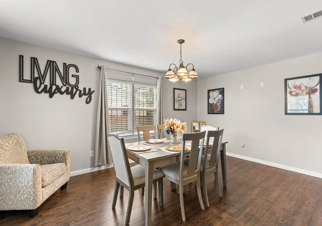 Photo 4 of Sale Pending at 3700 Charlton Ave, Waco, TX 76711 | MLS# 21344516 | Listing updated on 2026-09-28