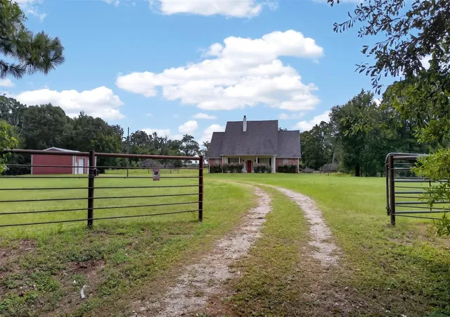 2nd image of 17956 N State Hwy 110 N N, Troup, TX 75789 | MLS# 21344692