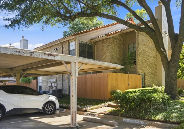 Photo 17 of Condo for sale at 895 Dublin Dr #4, Richardson, TX 75080 | MLS# 21344365 | Listing updated on 2026-08-15
