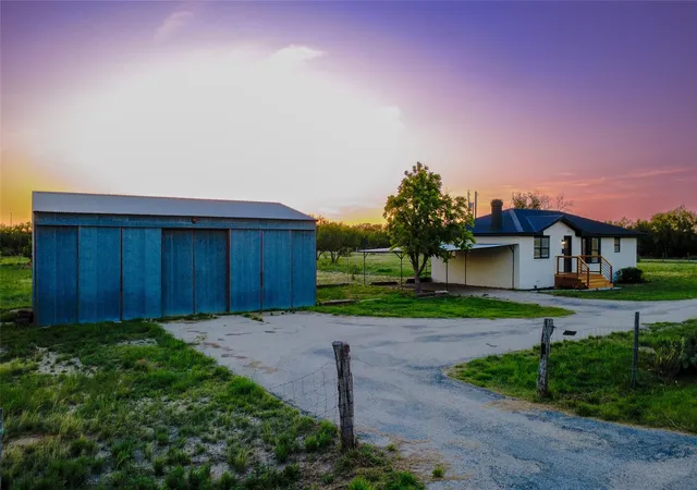 Photo 3 of Single family home for sale at 11805 Juniper Ln, San Angelo, TX 76904 | MLS# 21341949 | Listing updated on 2026-09-24