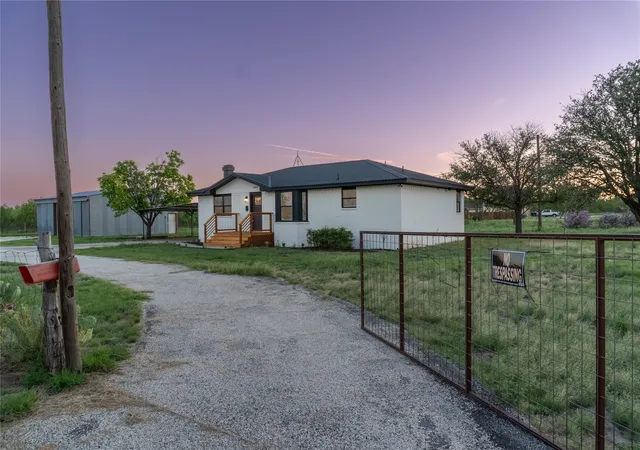 Photo 3 of Single family home for sale at 11805 Juniper Ln, San Angelo, TX 76904 | MLS# 21341949 | Listing updated on 2026-09-24